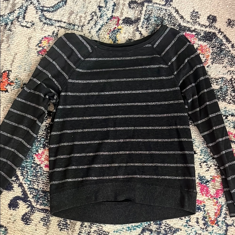 Apt. 9 Black and Gray Crew Neck Sweater